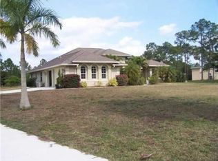 16727 71st St N, Loxahatchee, FL 33470