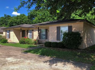 3610 Elliott Dr, Bryan, TX 77802