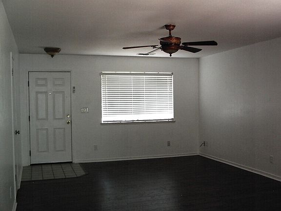 3rd image of 1920 Kincaid Way