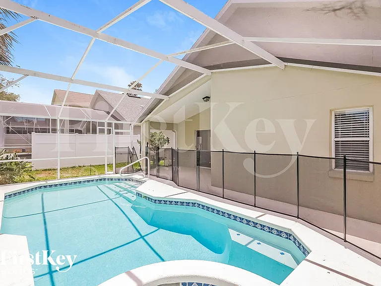 2251 Mallory Cir — Photo 15