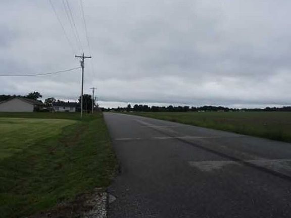 5th image of 2805 N County Road 550 E