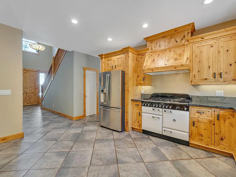 16925 Mount Rose Hwy — Photo 8