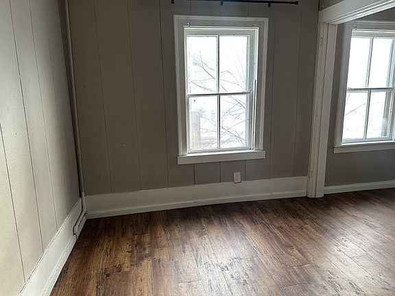 2nd image of 308 E Pacific St #1