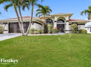 3720 SW 16th Pl, Cape Coral, FL 33914