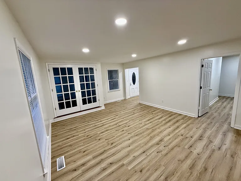 140 White Oak Cir — Photo 10