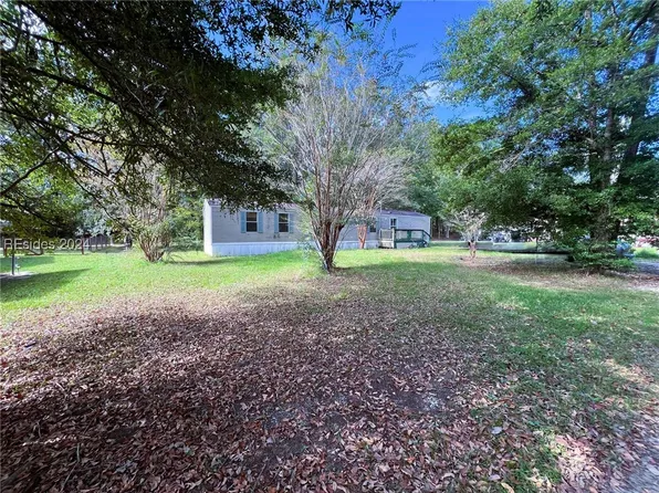 205 Pete Ewers Drive, Summerville, SC 29483