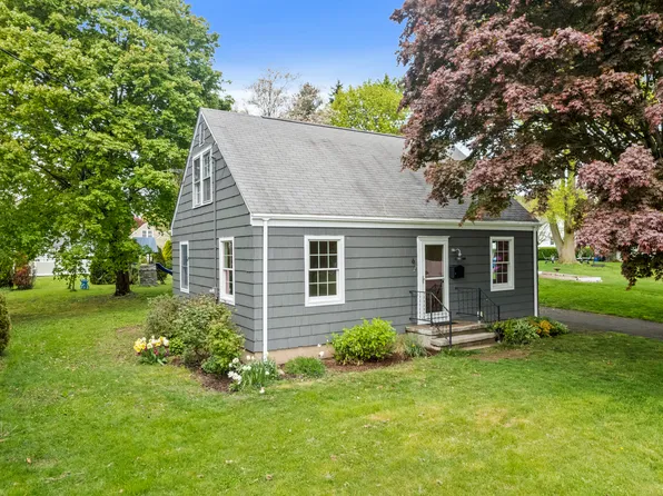 6 Mill Creek Road, Branford, CT 06405