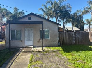 1131 N F St, Stockton, CA 95205