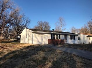 3501 Jackson St, Saint Joseph, MO 64507
