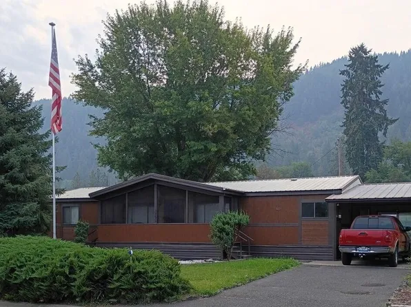 1208 Overlook Blvd, Marcus, WA 99151