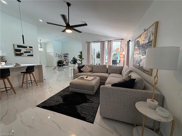 7786 Scarlet Ct — Photo 13