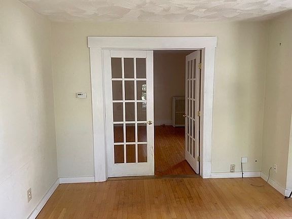5th image of 155 Belknap St