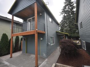 7906 SE Tolman St UNIT B, Portland, OR 97206