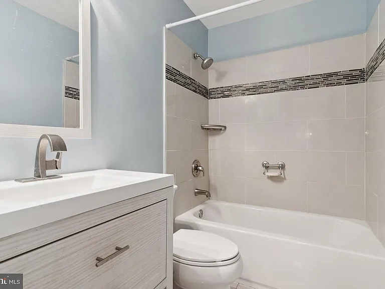 10763 Esprit Pl — Photo 22