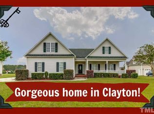 121 Eddlestone Ct, Clayton, NC 27520