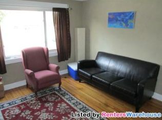 423 31st St W #102, Minneapolis, MN 55408