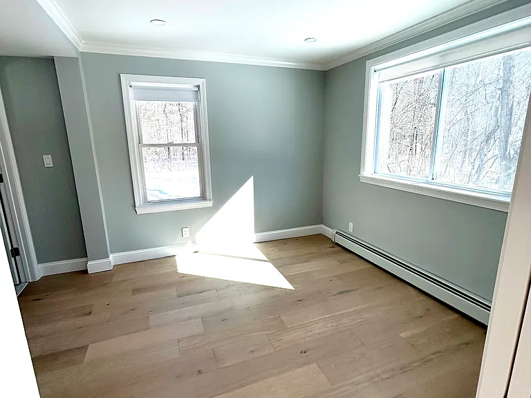 219 Post Rd — Photo 8