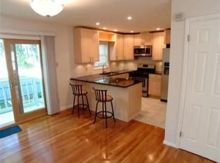 2 Howe Ter APT 4, Dorchester, MA 02125