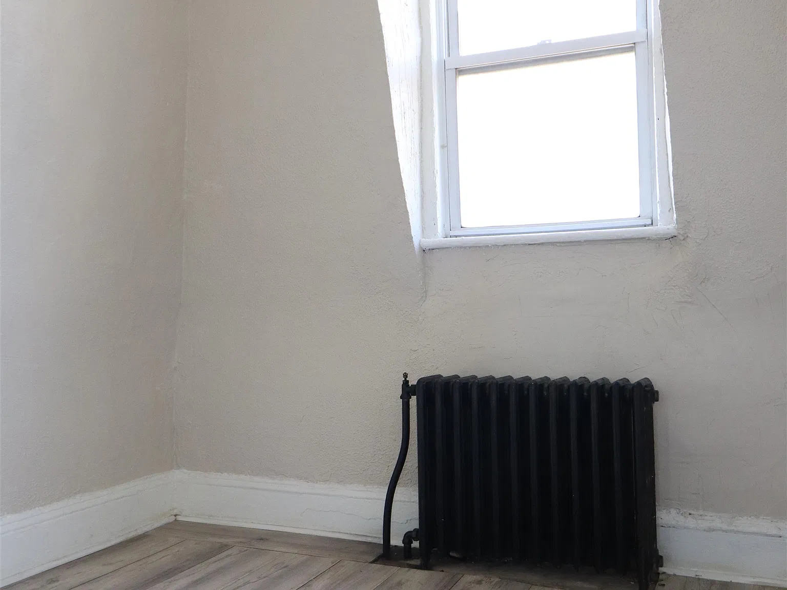 1 bed, 1.0 bath, $1,500 — Photo 3