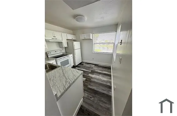 Building Photo - 1071 Adams Ave #1071I