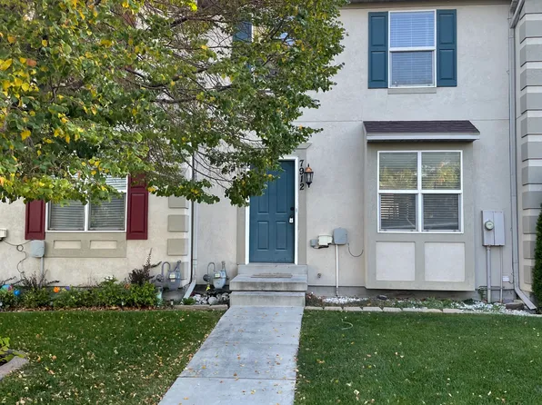 7912 N Dundee Dr, Eagle Mountain, UT 84005