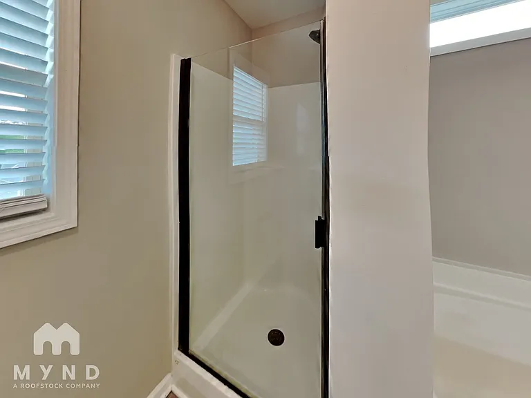 225 E Webber Ln — Photo 14