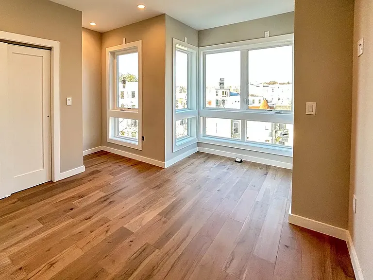 54 Florida Ave NW #3 — Photo 8