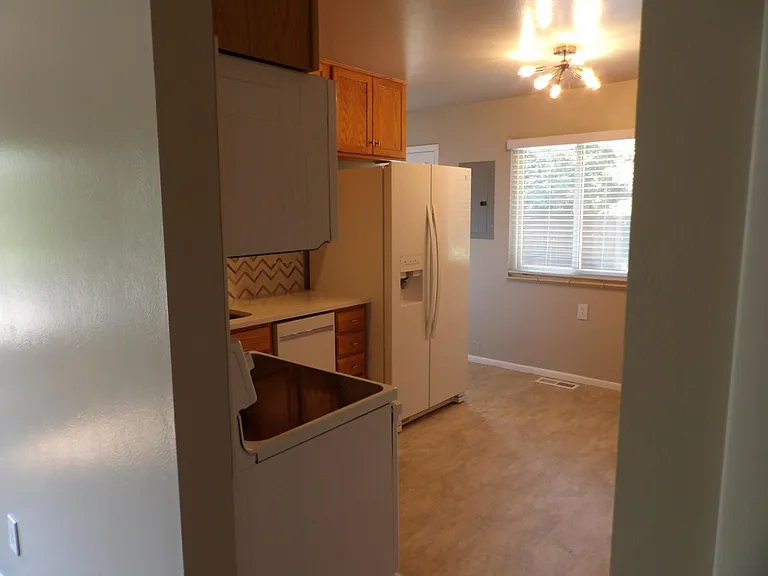 24 El Sereno Dr — Photo 6