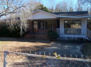 908 Mitchell Dr, Camden, SC 29020