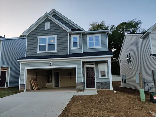 956 Maple Br Photo 1