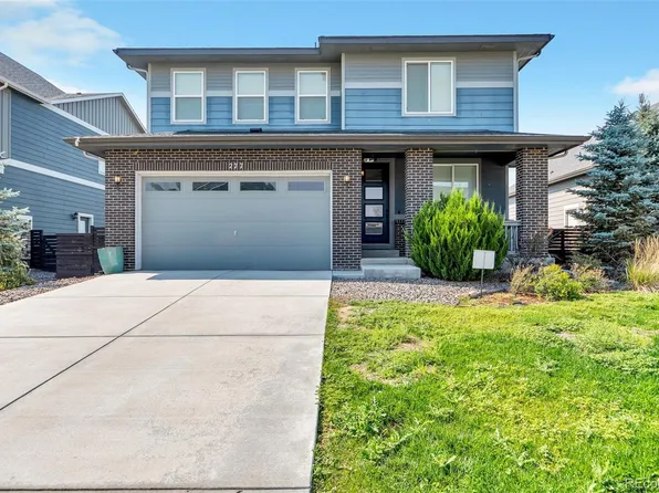 277 S Scottsburg Court, Aurora, CO 80018