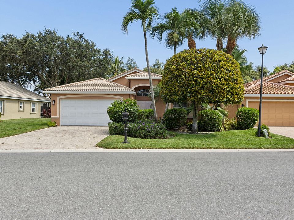 1st image of 6833 Viale Elizabeth