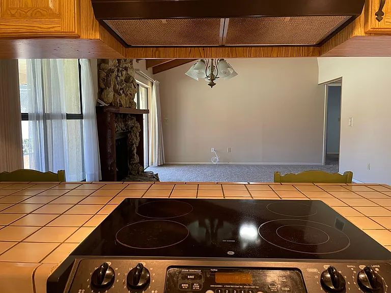 1856 Guatemala Blvd — Photo 8