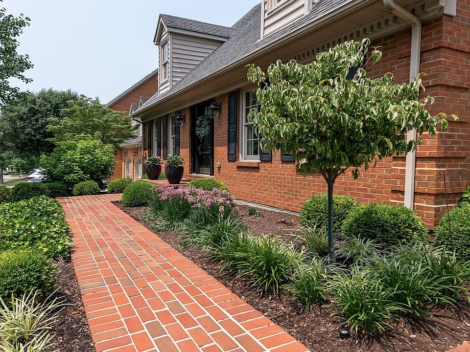 1083 Rockbridge Rd, Lexington, KY 40515 Zillow