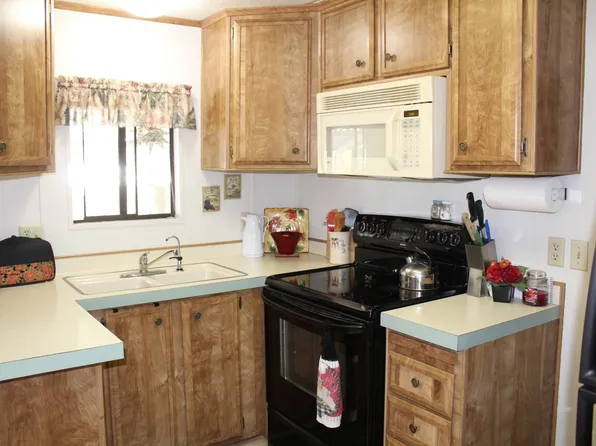 702 S Meridian Rd #747, Apache Junction, AZ 85120