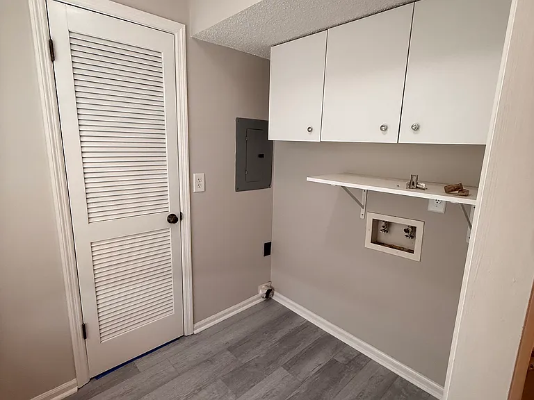 3925 Mountain View Rd #3 — Photo 12