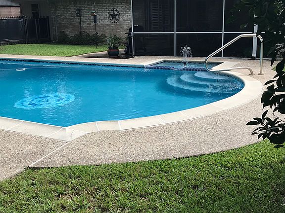 5th image of 7523 Brush Wood Dr