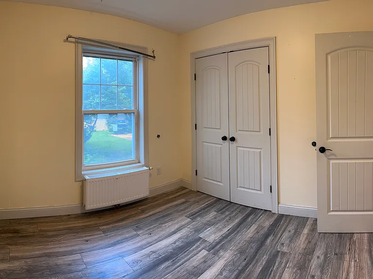 58 Elm St #B — Photo 14