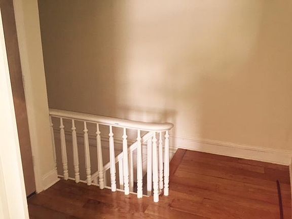 2nd image of 517 Washington St #1
