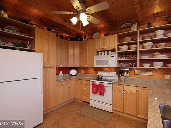 4th image of 14903 Crestview Ln