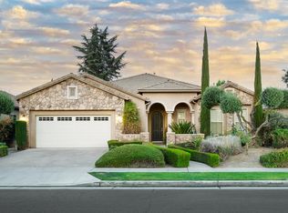 5864 N La Paz Ave, Fresno, CA