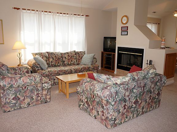 2nd image of 13 Mary Elizabeth Dr