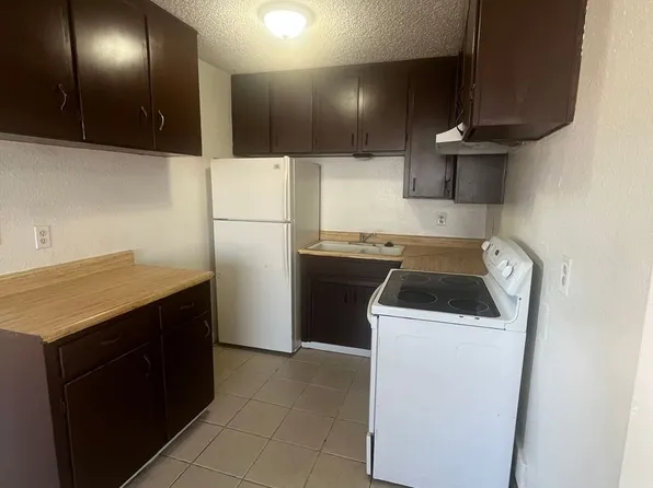 Leonard, 1430 Leonard Ave APT 12, Modesto, CA 95350