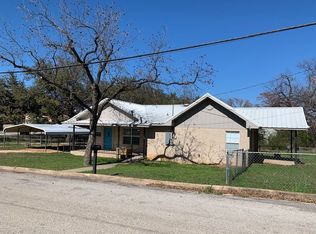 103 E Wallace St, Kingsland, TX 78643
