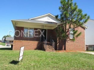 2101 Blair Khazan Dr, Greensboro, NC 27405
