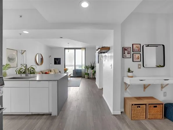 110 N Federal Hwy APT 711, Fort Lauderdale, FL 33301