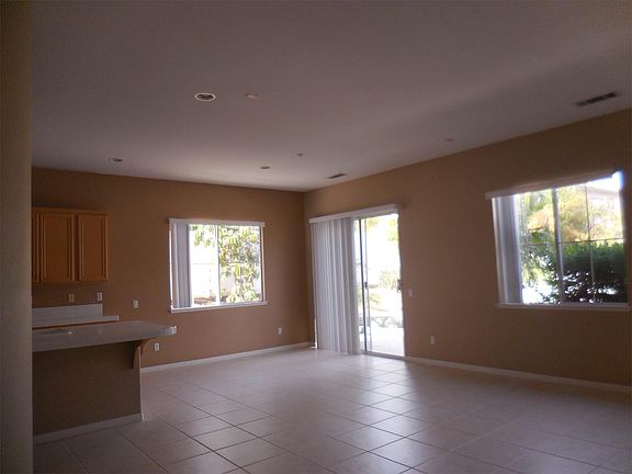 2nd image of 1674 Red Rock Ave