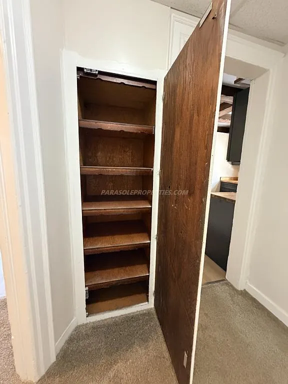 919 Clay Ave-2nd Floor — Photo 4