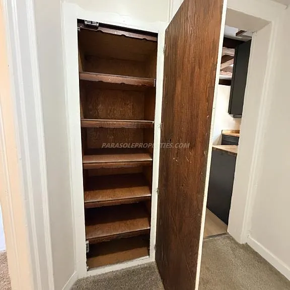 919 Clay Ave #2 — Photo 4