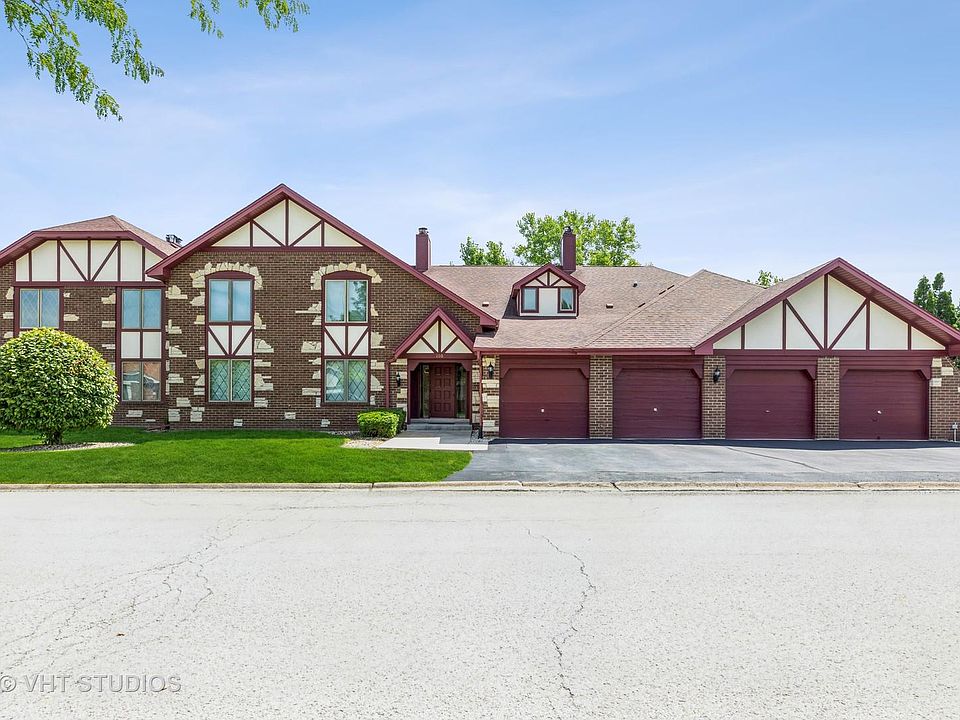 1st image of 200 Lake Dr Unit A-2